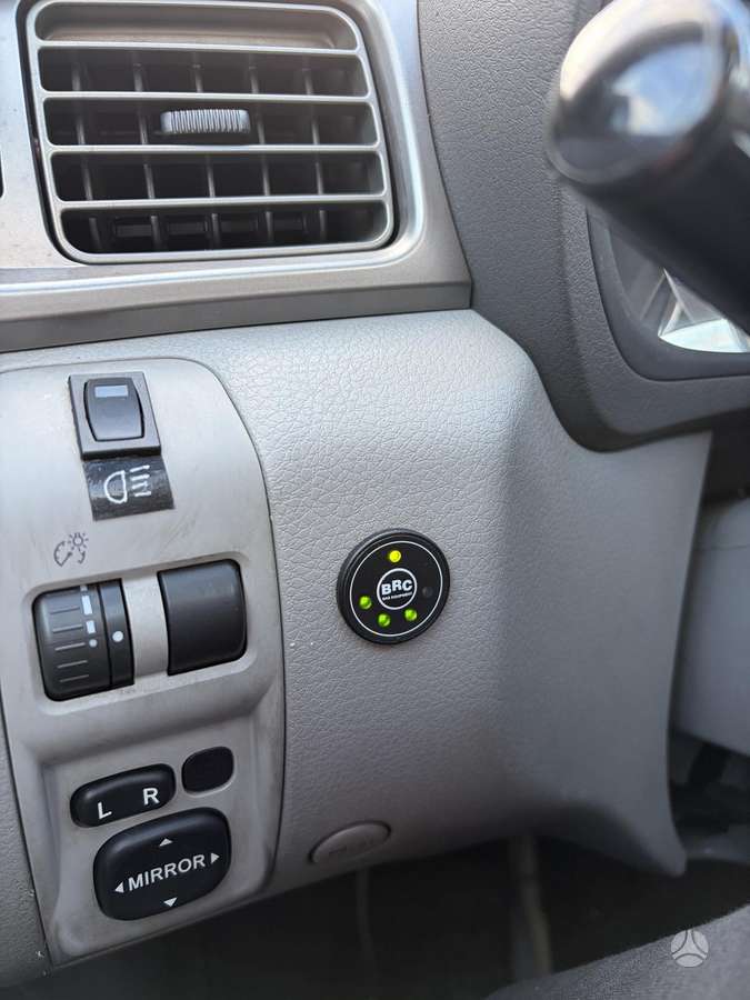 Subaru Forester 2010 — photo 15
