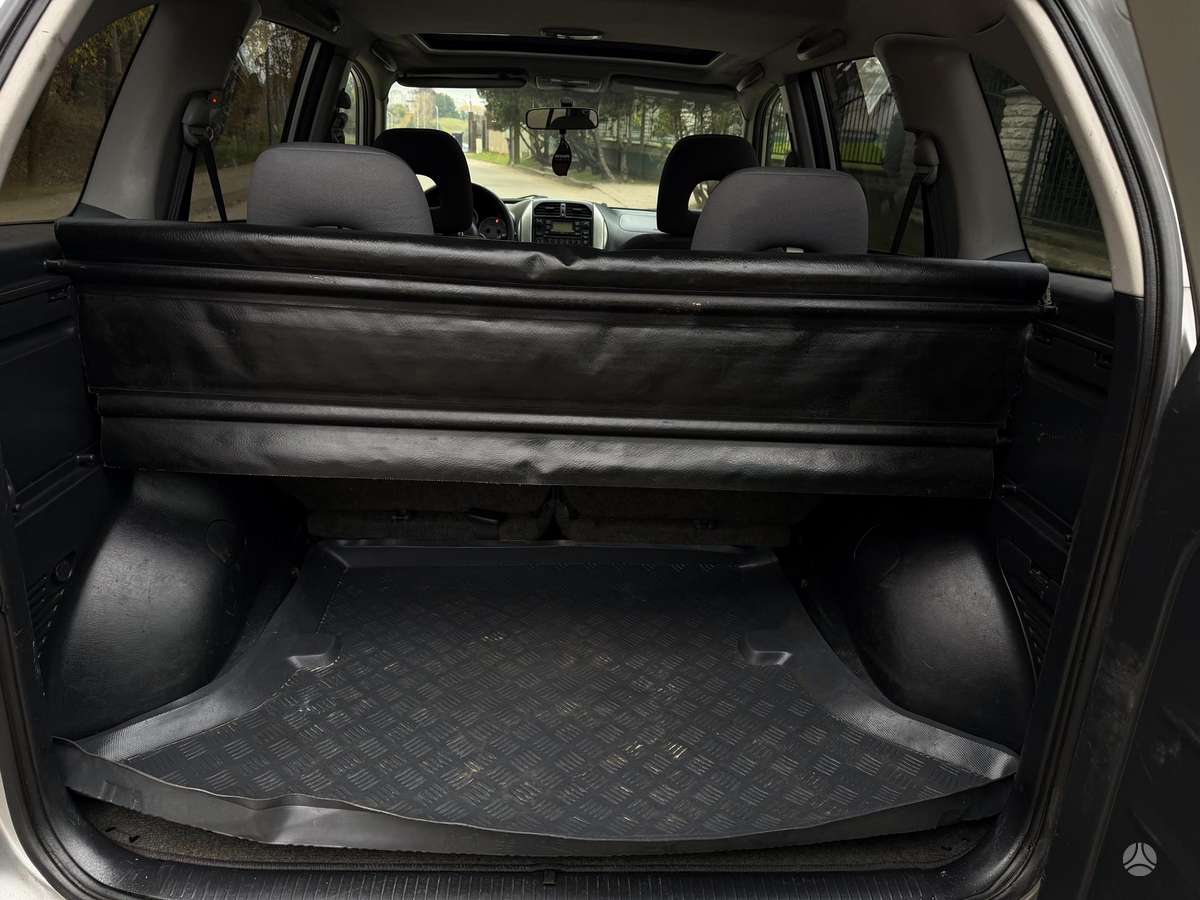 Toyota RAV4 2006 — photo 10