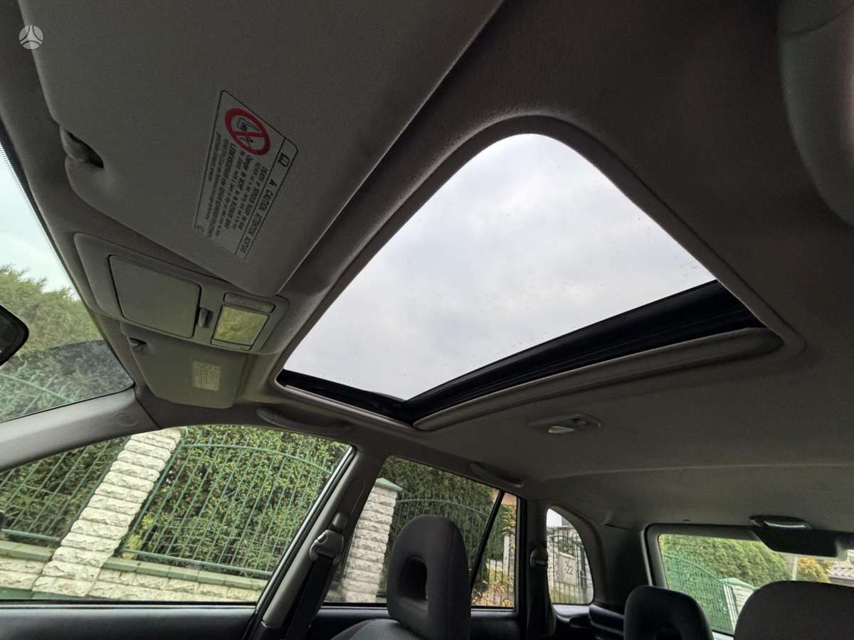 Toyota RAV4 2006 — photo 21