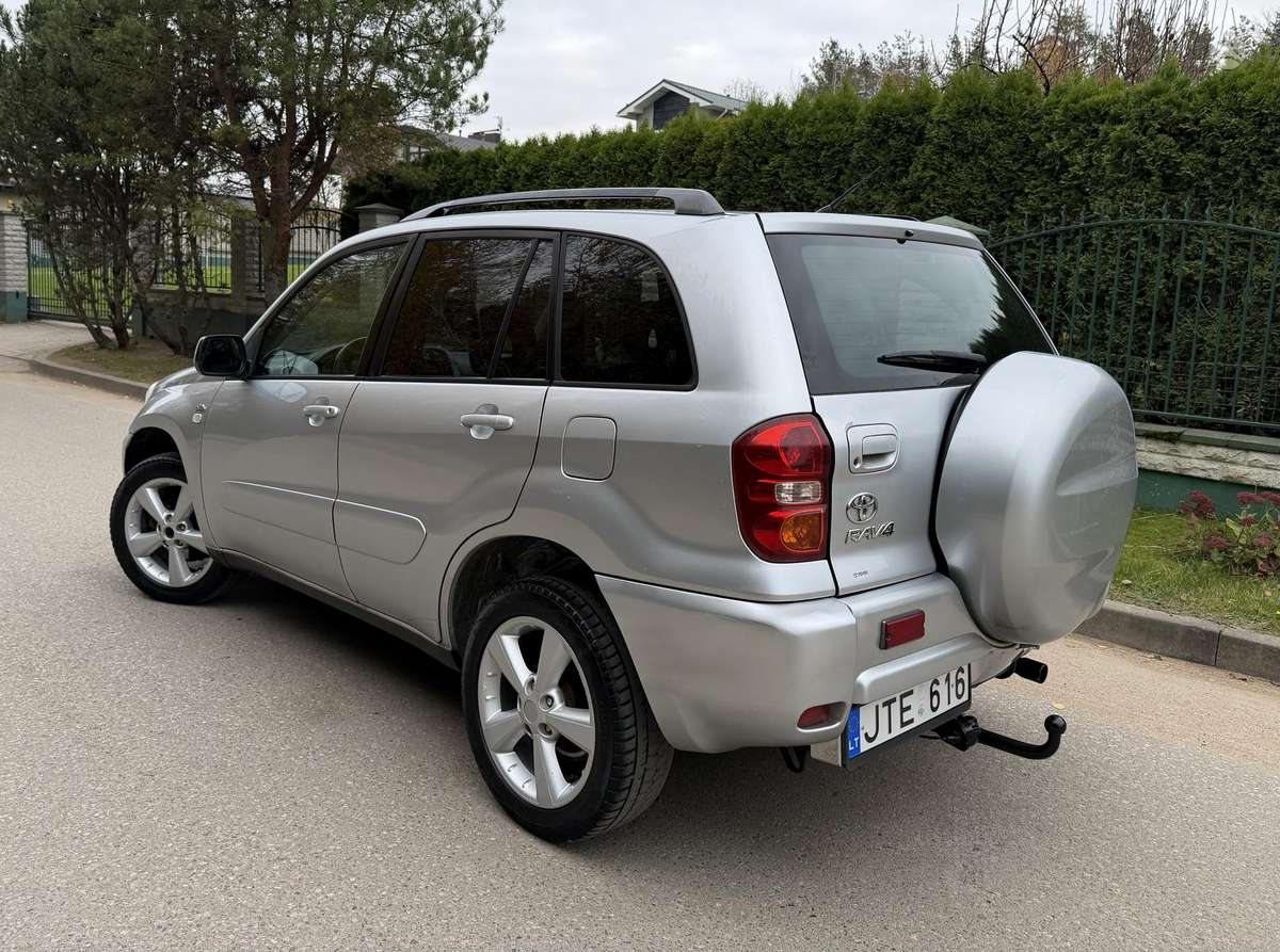 Toyota RAV4 2006 — photo 6