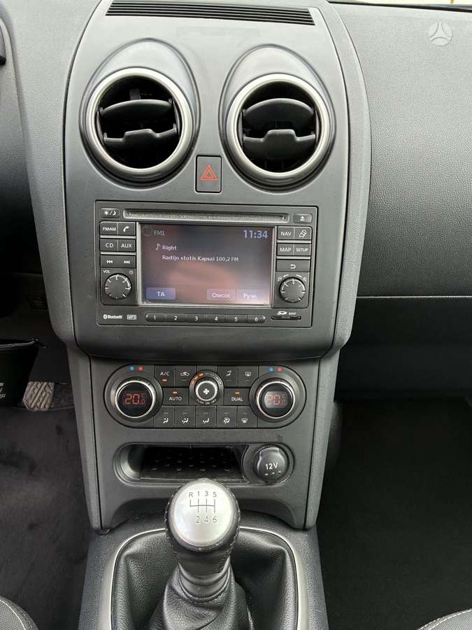 Nissan Qashqai 2012 — photo 10
