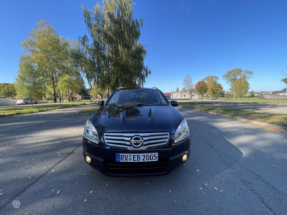 Nissan Qashqai+2 2008 — вигляд ззаду