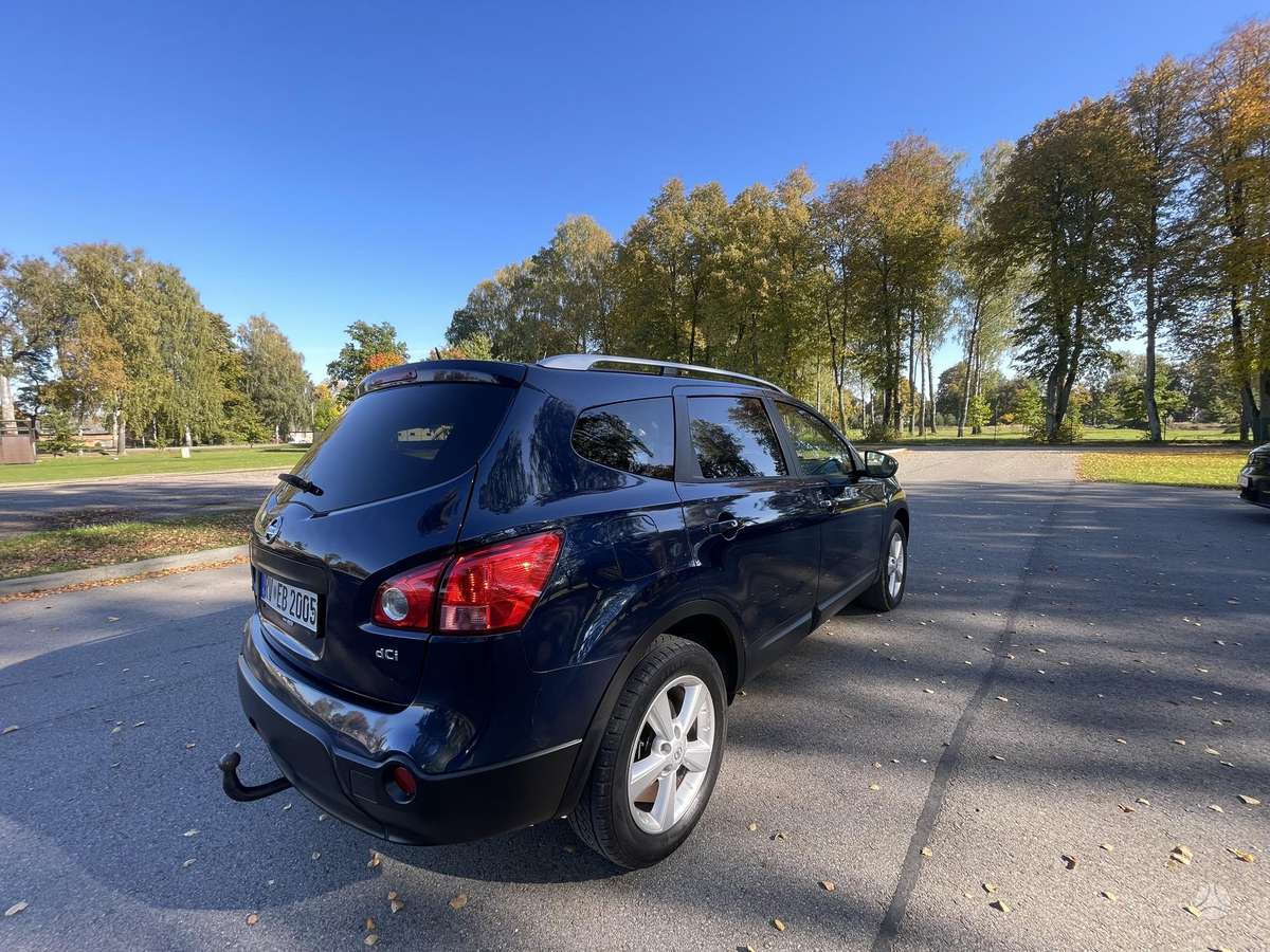 Nissan Qashqai+2 2008 — двигун 1995 cm³, 150 HP (110kW)