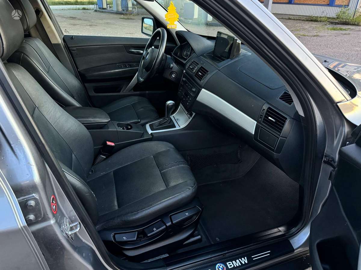BMW X3 2008 — photo 17