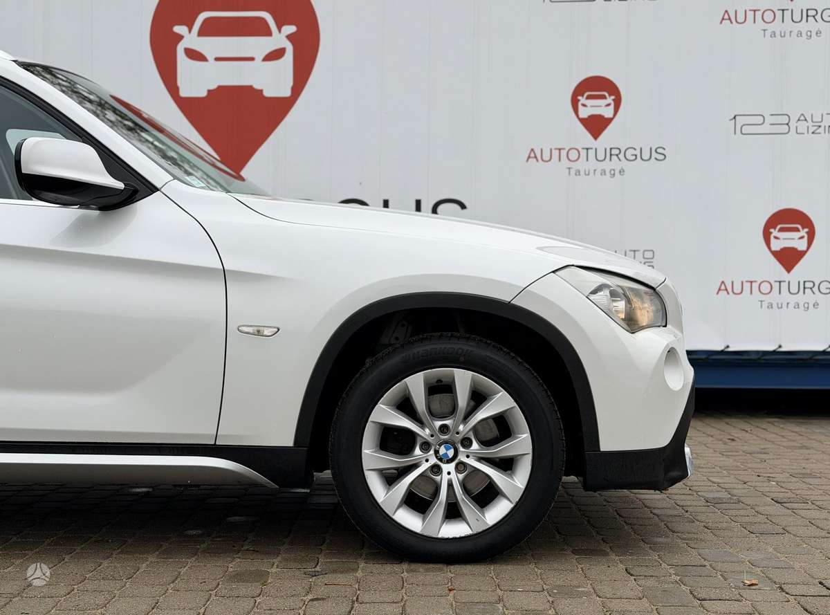 BMW X1 2012 — photo 14
