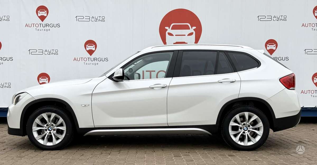 BMW X1 2012 — photo 15