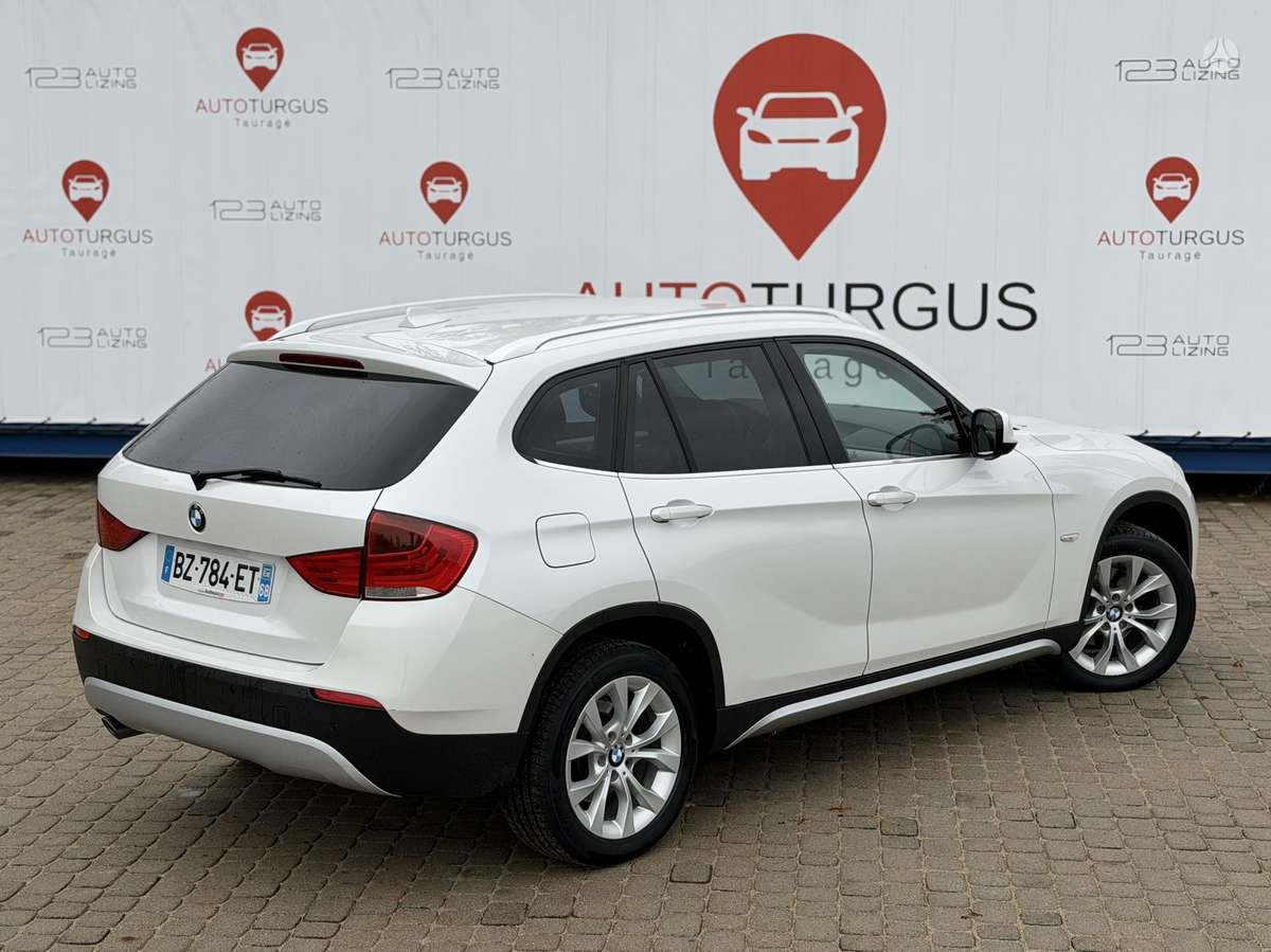 BMW X1 2012 — photo 18