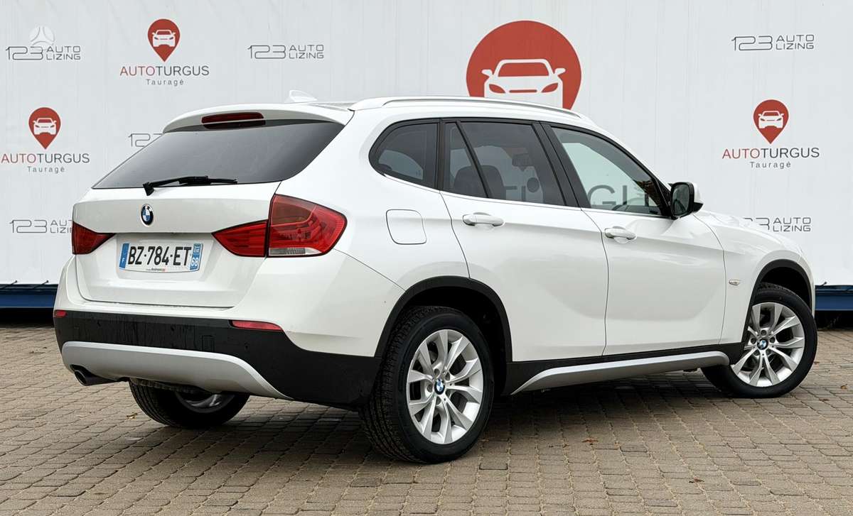 BMW X1 2012 — photo 24