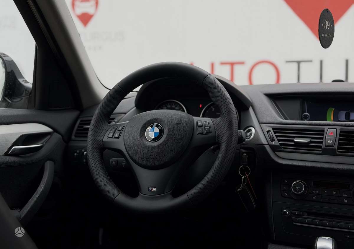 BMW X1 2012 — photo 39