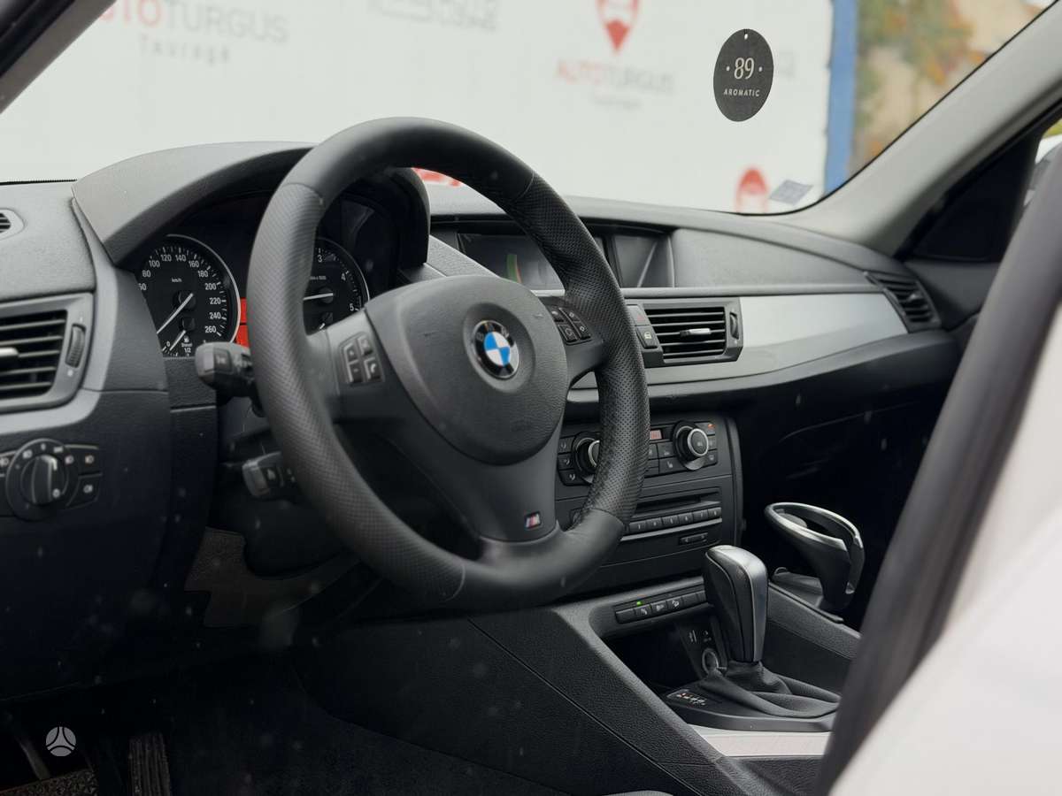 BMW X1 2012 — photo 41