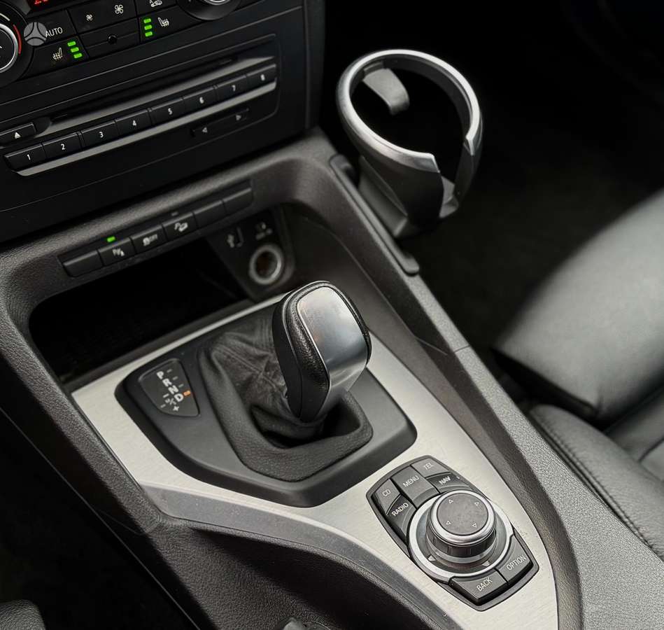 BMW X1 2012 — photo 45