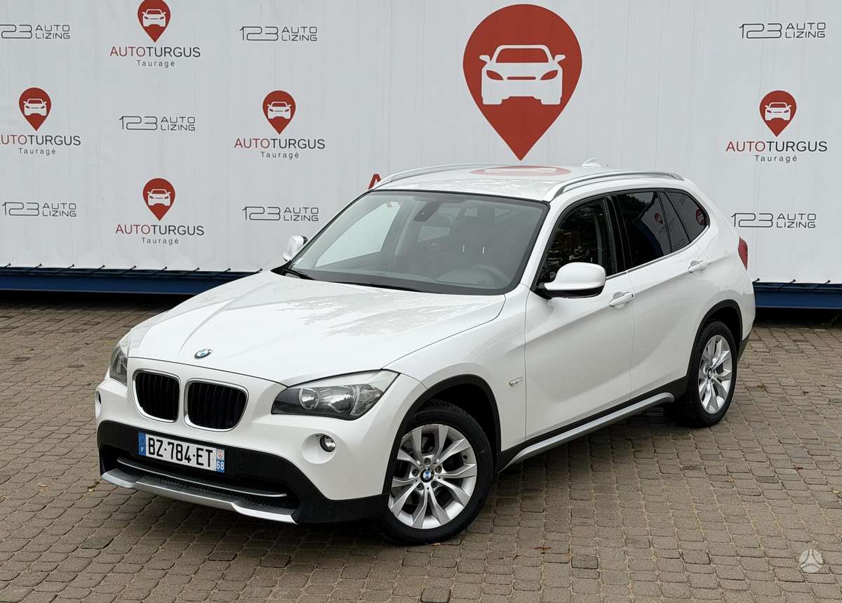 BMW X1 2012 — photo 8