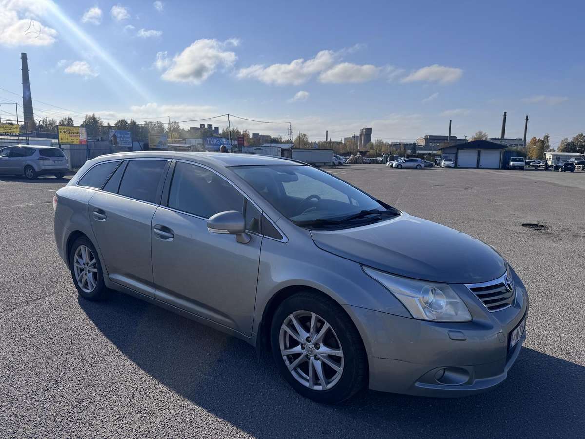 Toyota Avensis 2009 — engine 1998 cm³, 126 HP (93kW)