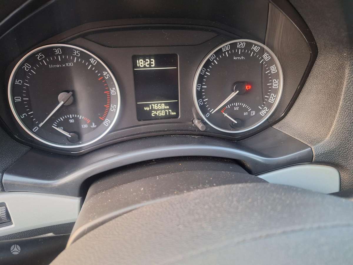 Skoda Octavia 2009 — photo 7