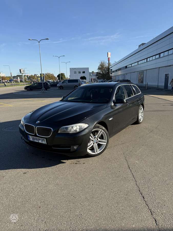 BMW 520, 2010