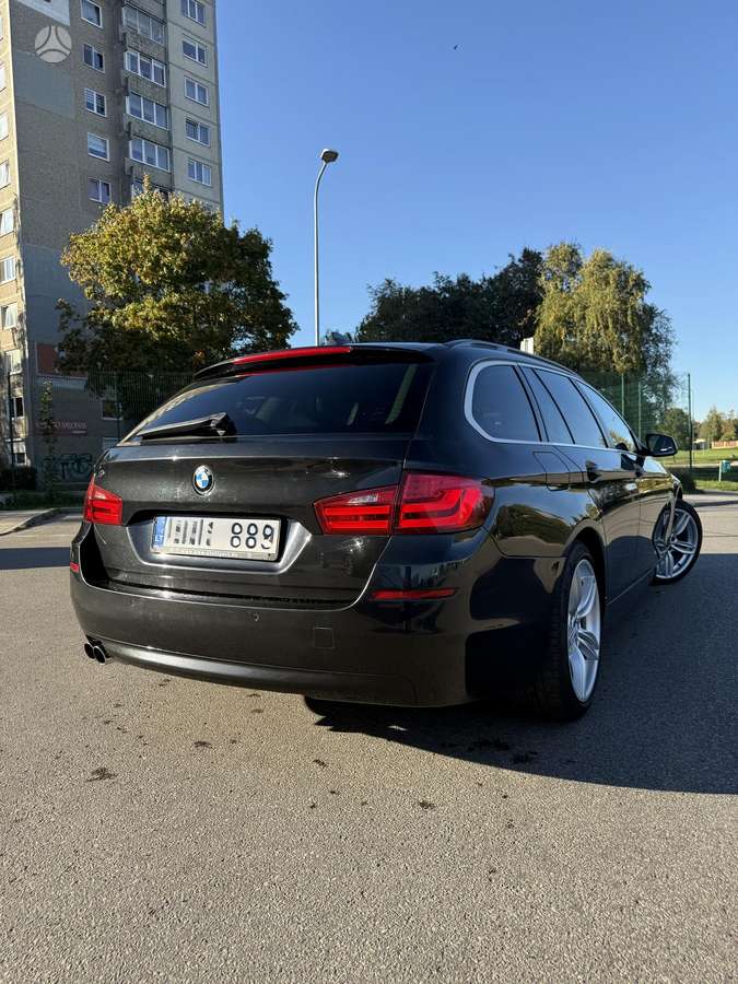 BMW 520 2010 — photo 5
