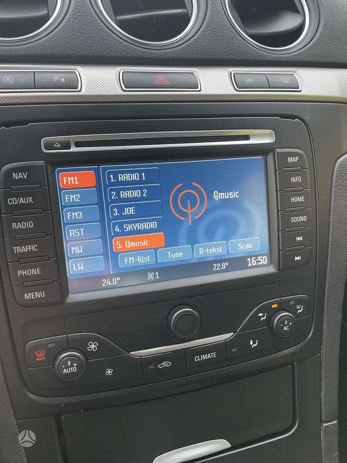 Ford S-MAX 2012 — photo 14
