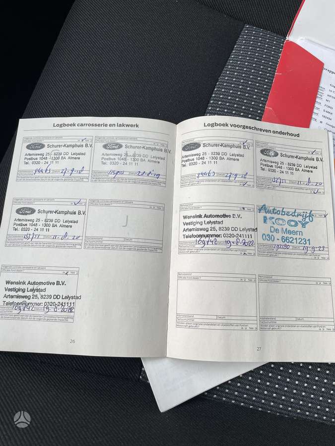 Ford S-MAX 2012 — photo 26