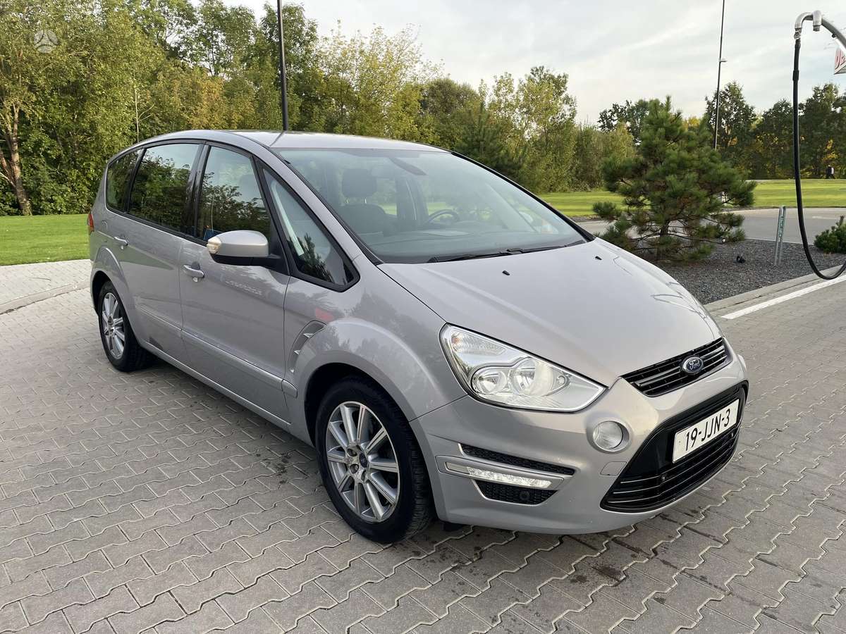 Ford S-MAX 2012 — photo 7