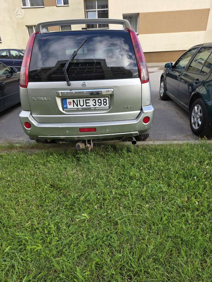 Nissan X-Trail 2004 — двигун 2184 cm³, 136 HP (100kW)
