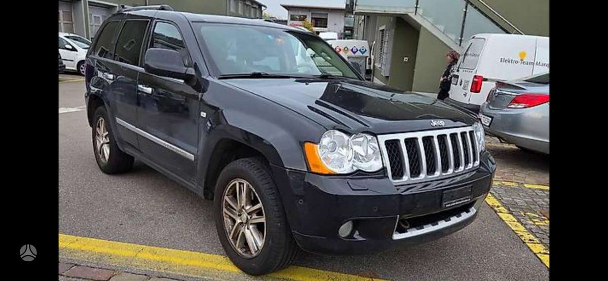 Jeep Grand 2010 — двигун 2987 cm³, 218 HP (160kW)