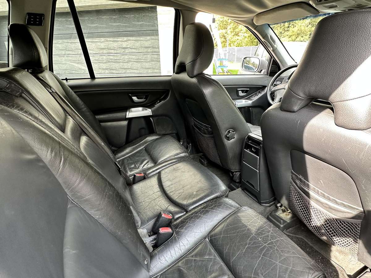 Volvo XC90 2005 — photo 8