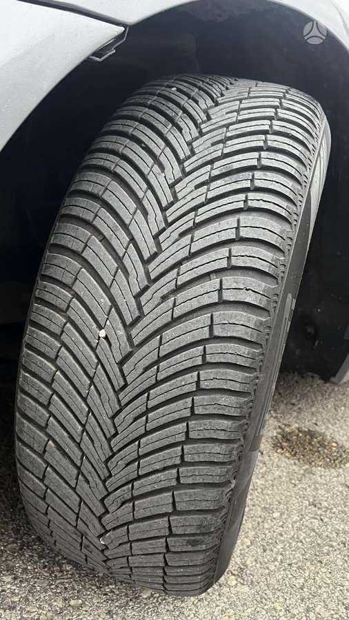 BMW 520 2011 — photo 29