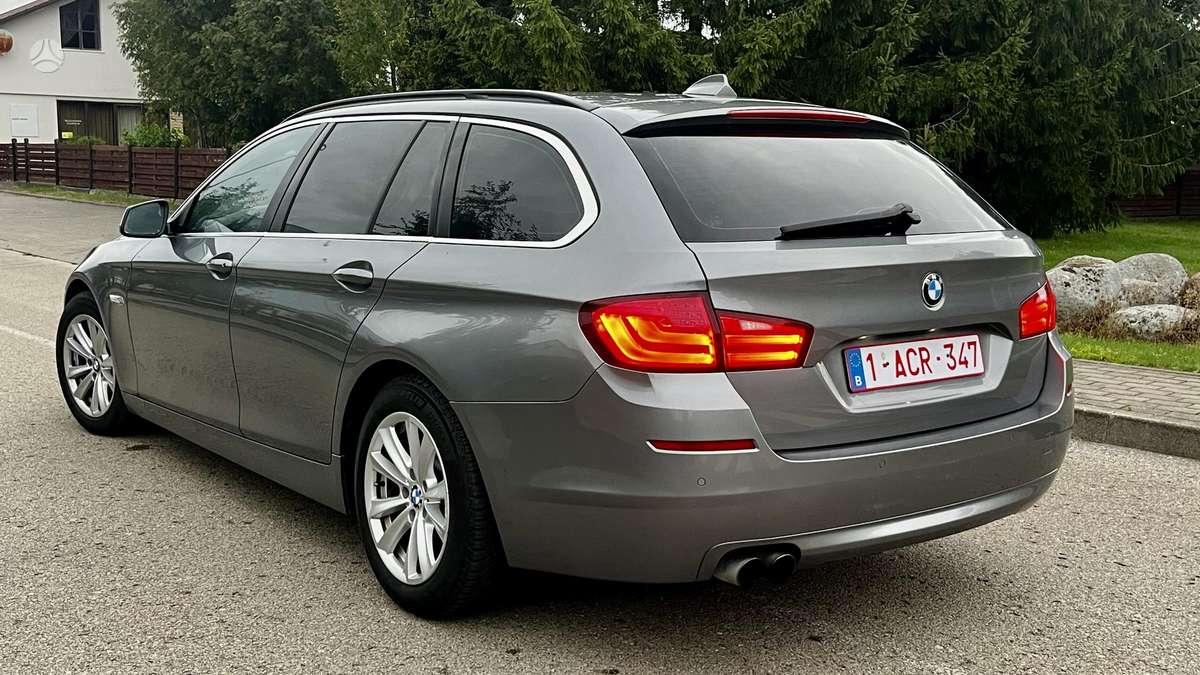BMW 520 2011 — photo 5
