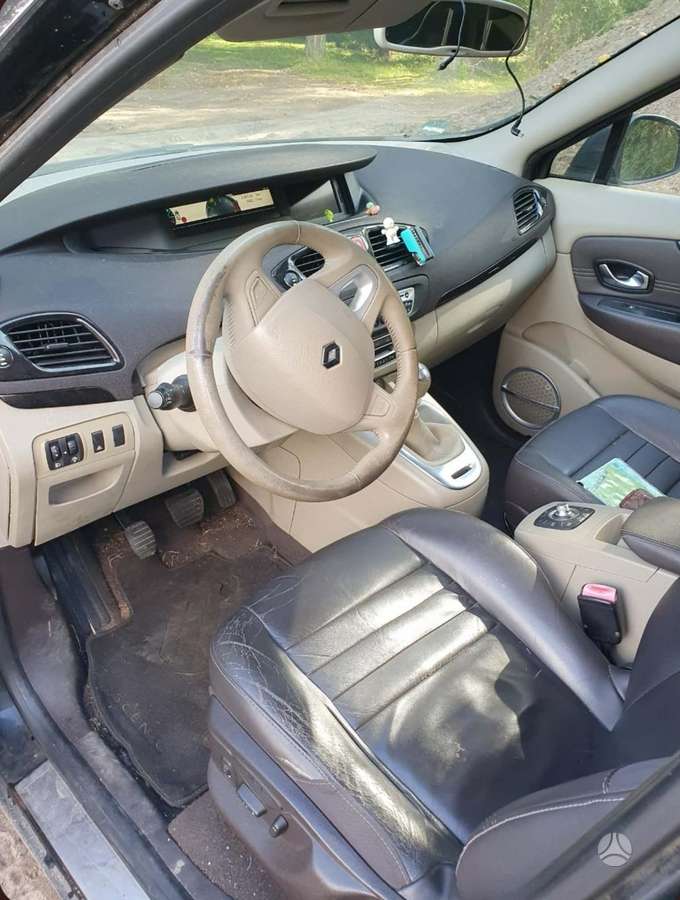 Renault Grand 2011 — photo 7