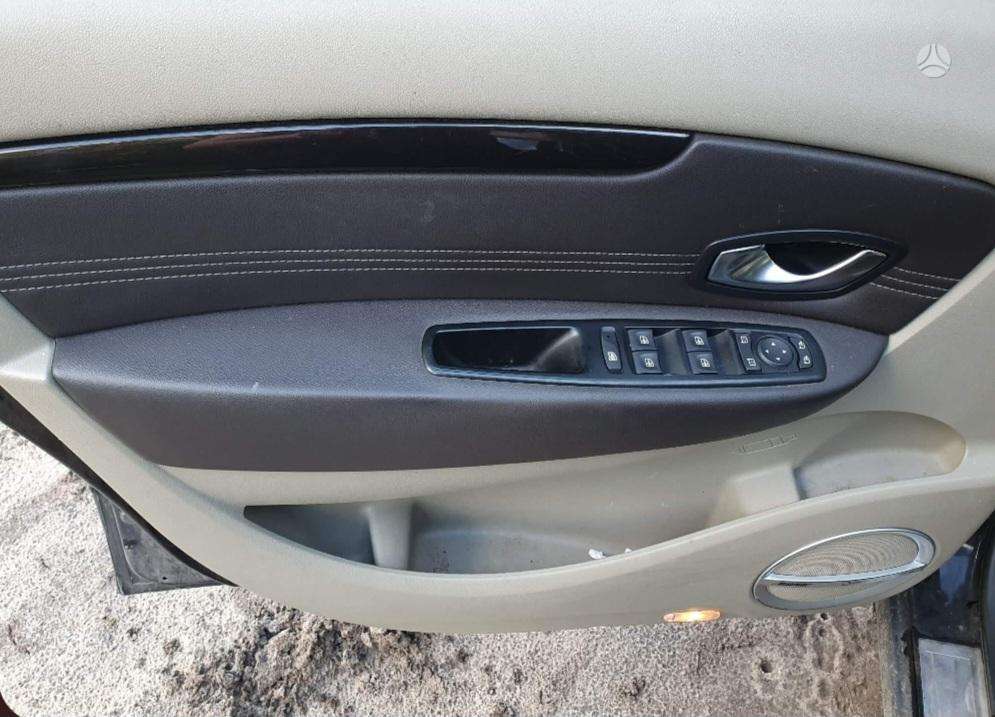 Renault Grand 2011 — photo 8