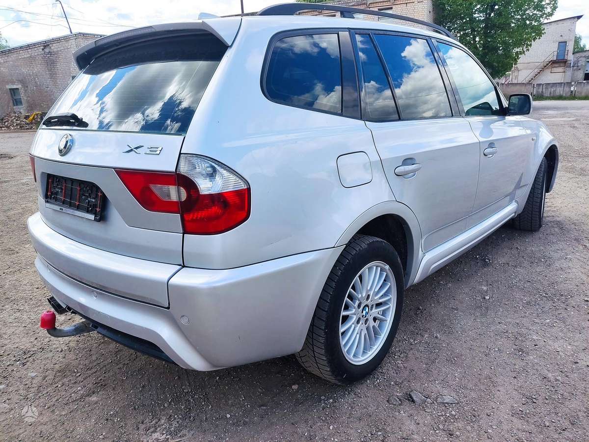 BMW X3 2006 — interior