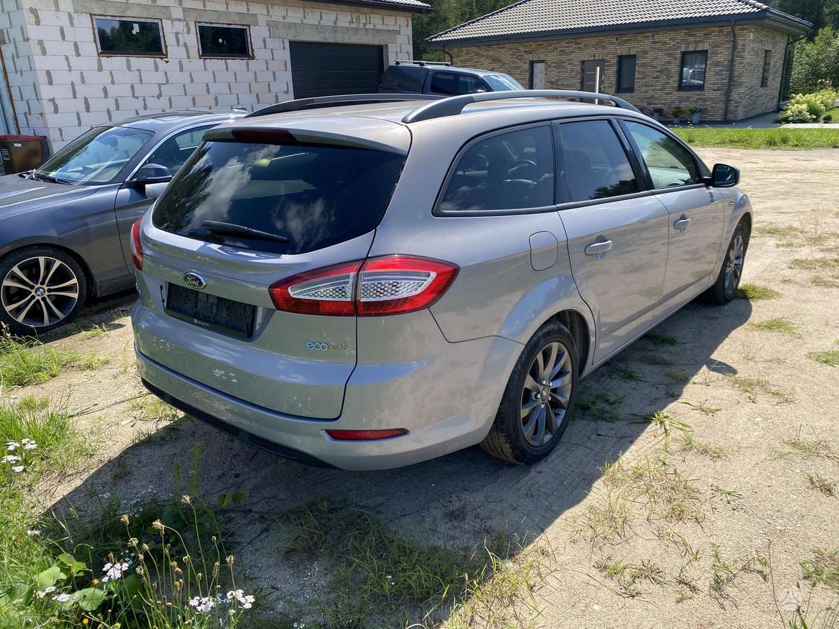 Ford Mondeo 2011 — engine 1600 cm³, 116 HP (85kW)