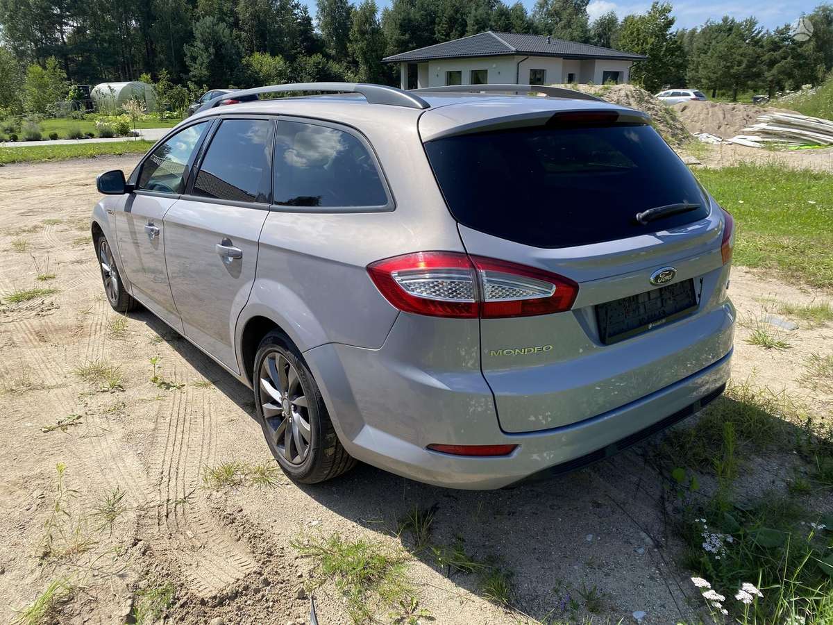 Ford Mondeo 2011 — photo 5