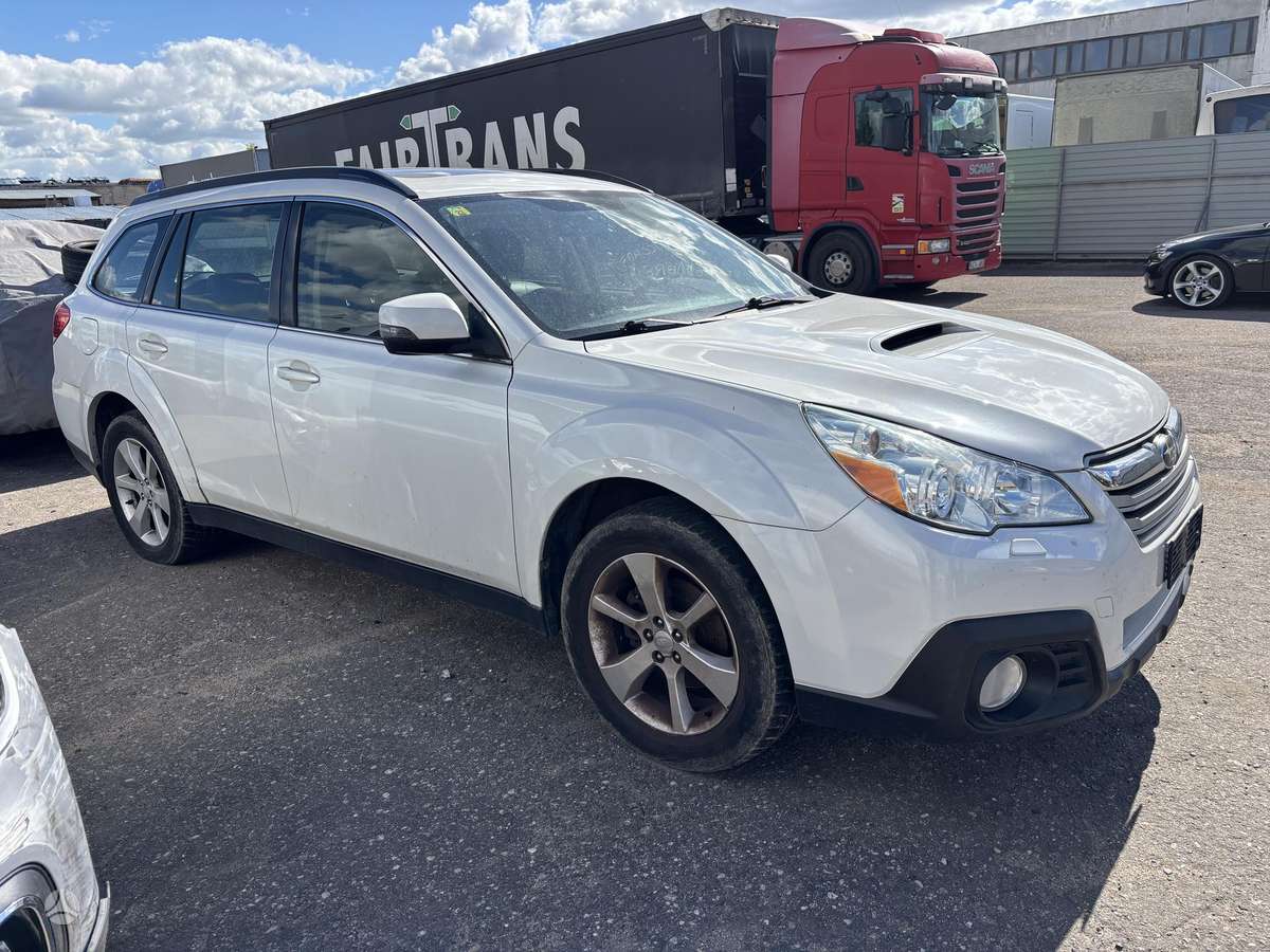 Subaru Outback 2014 — двигун 1998 cm³, 150 HP (110kW)