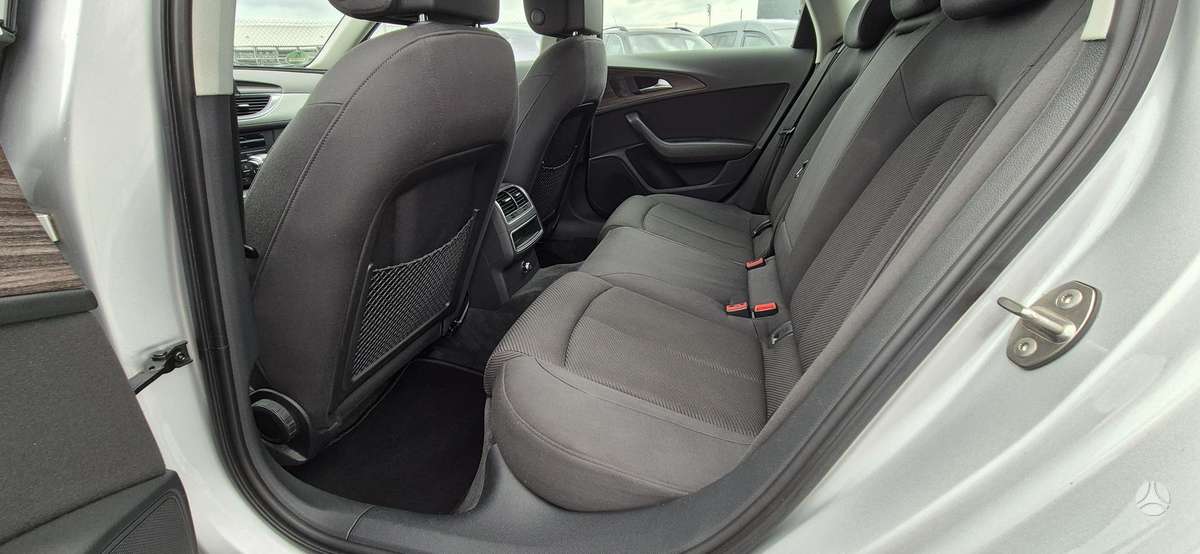 Audi A6 2012 — photo 10