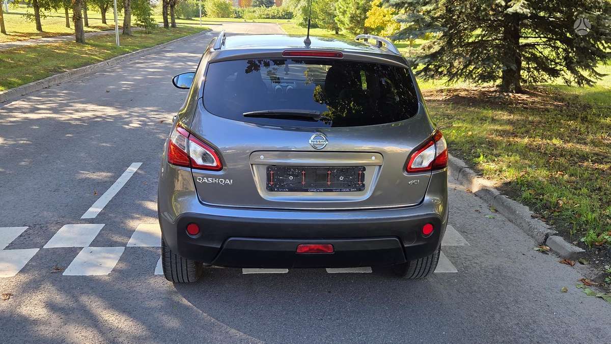 Nissan Qashqai 2012 — photo 11