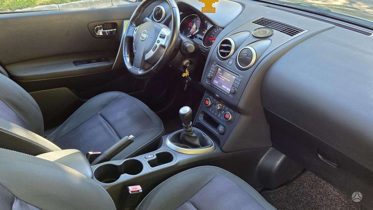 Nissan Qashqai 2012 — photo 22