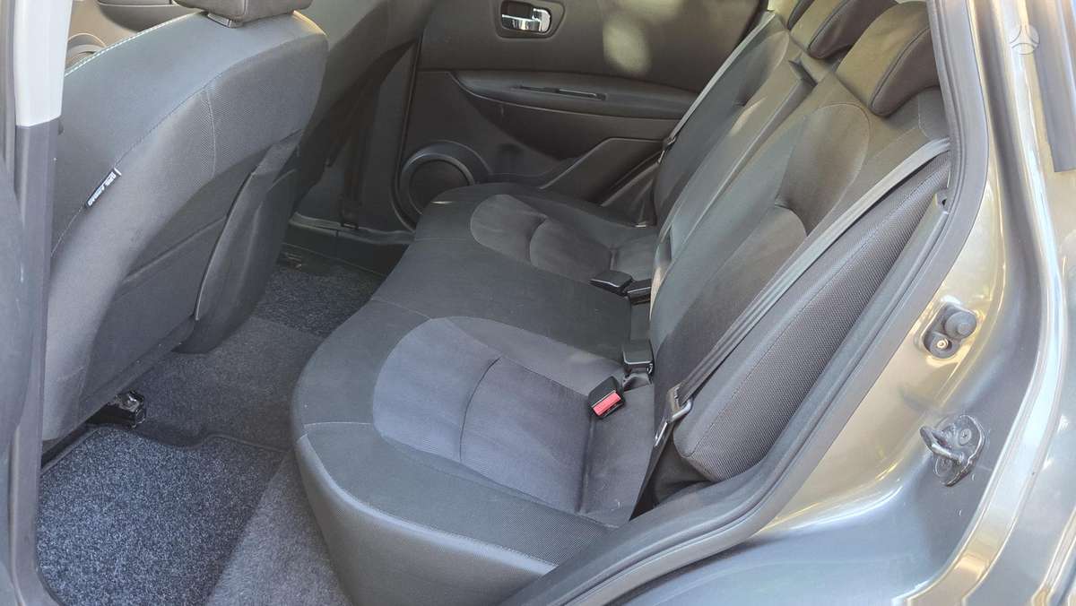 Nissan Qashqai 2012 — photo 24