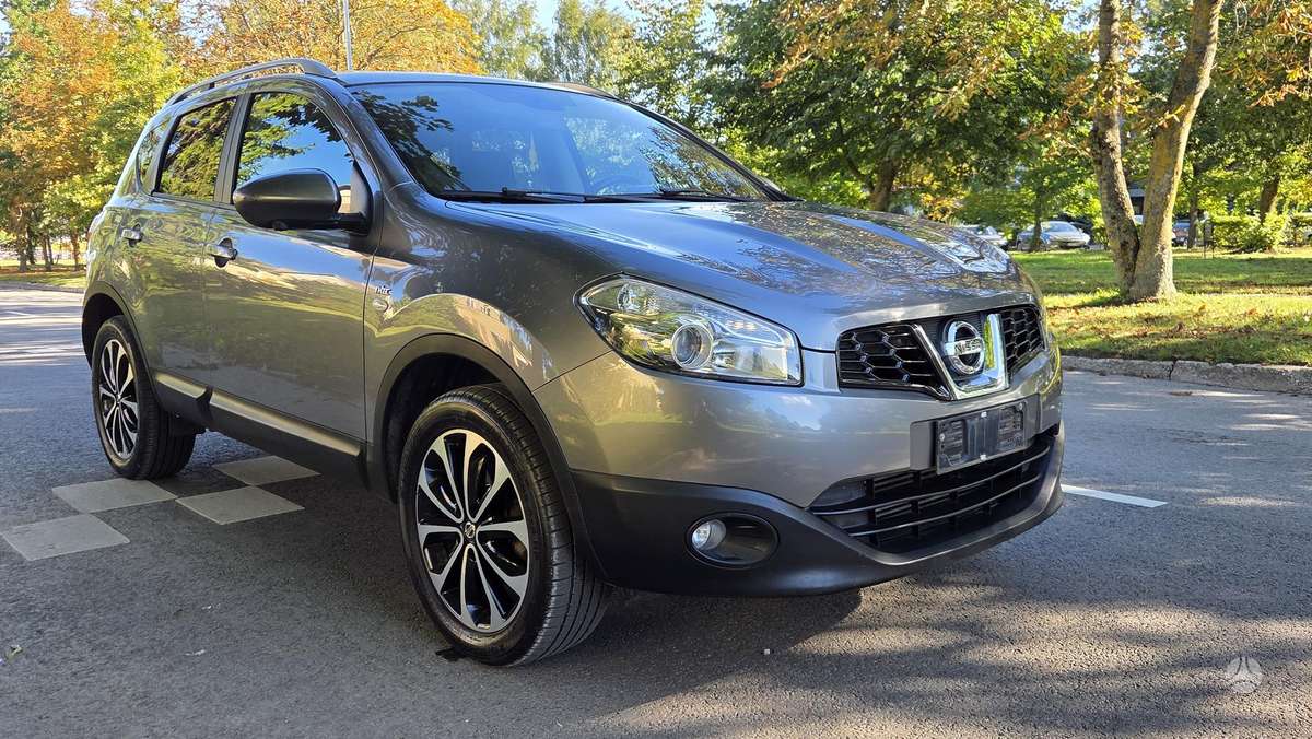 Nissan Qashqai 2012 — photo 29