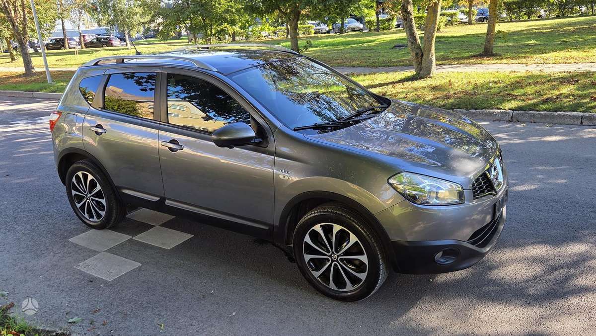 Nissan Qashqai 2012 — photo 37