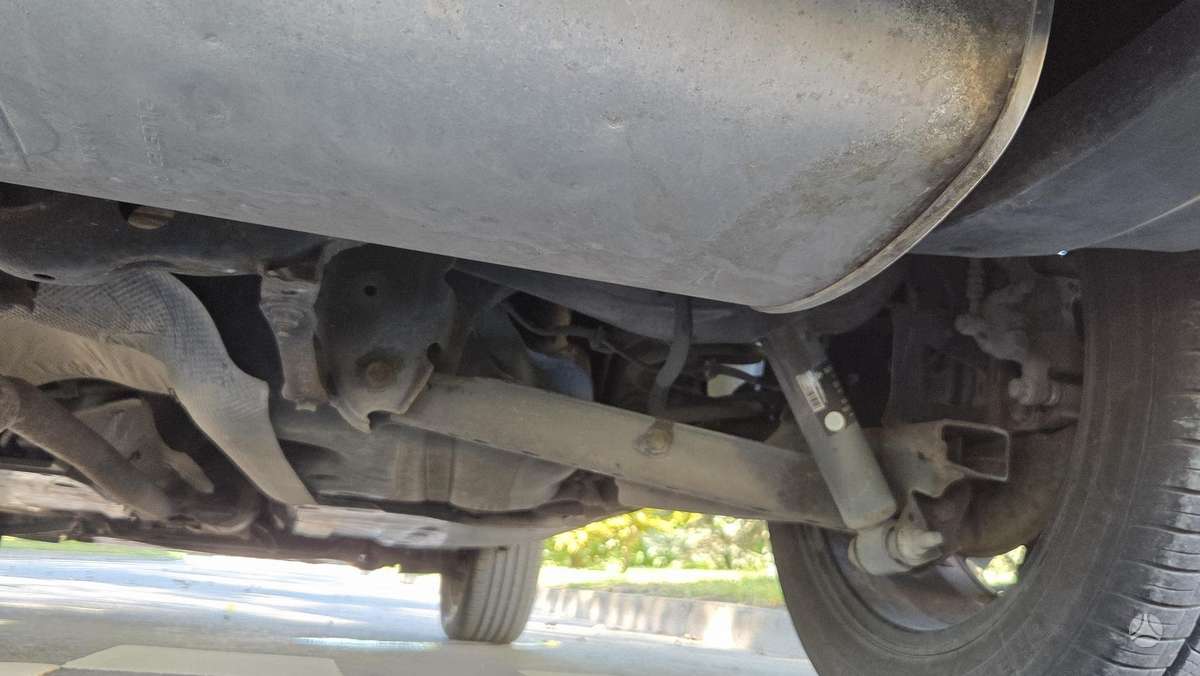 Nissan Qashqai 2012 — photo 8