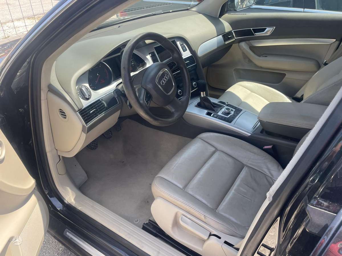 Audi A6 2011 — photo 8