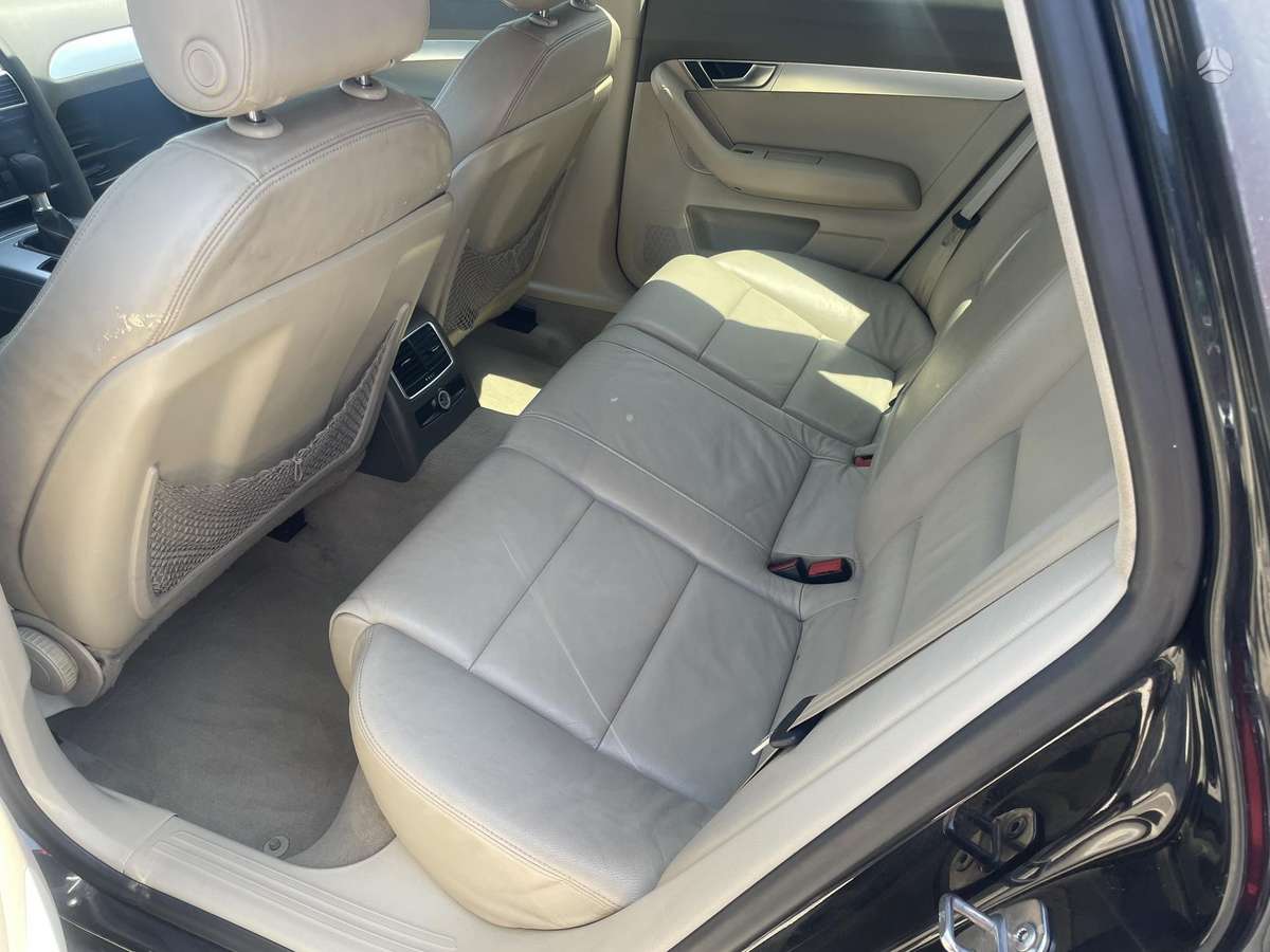 Audi A6 2011 — photo 9