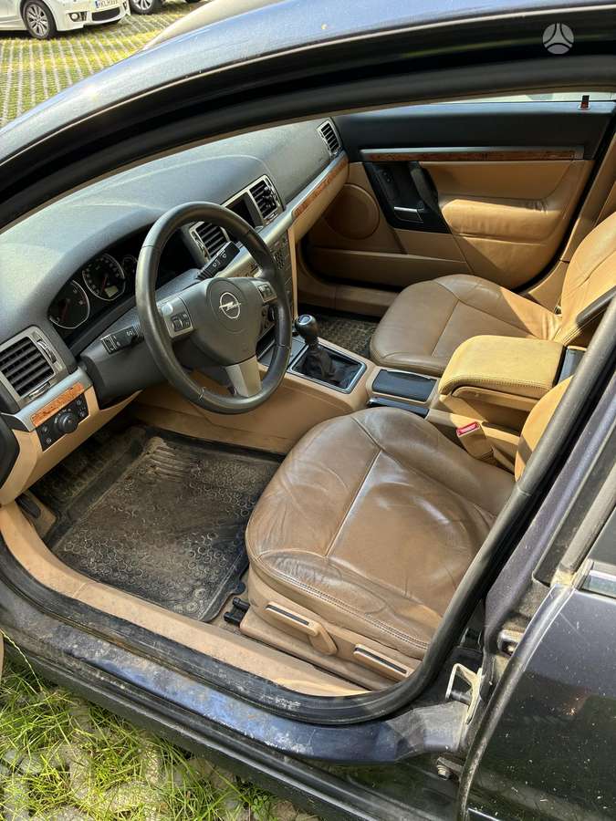 Opel Vectra 2007 — photo 9