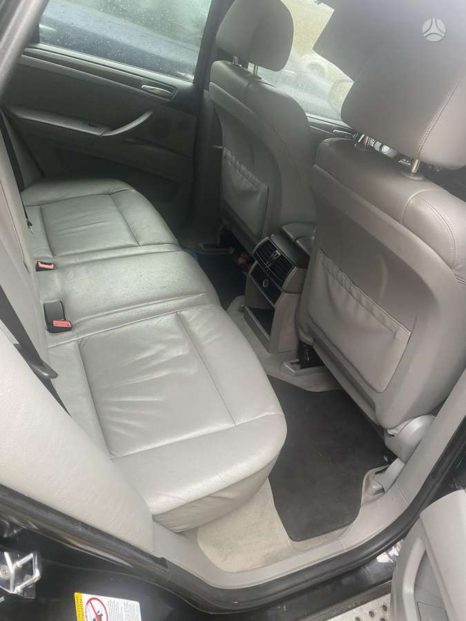 BMW X5 2007 — photo 8