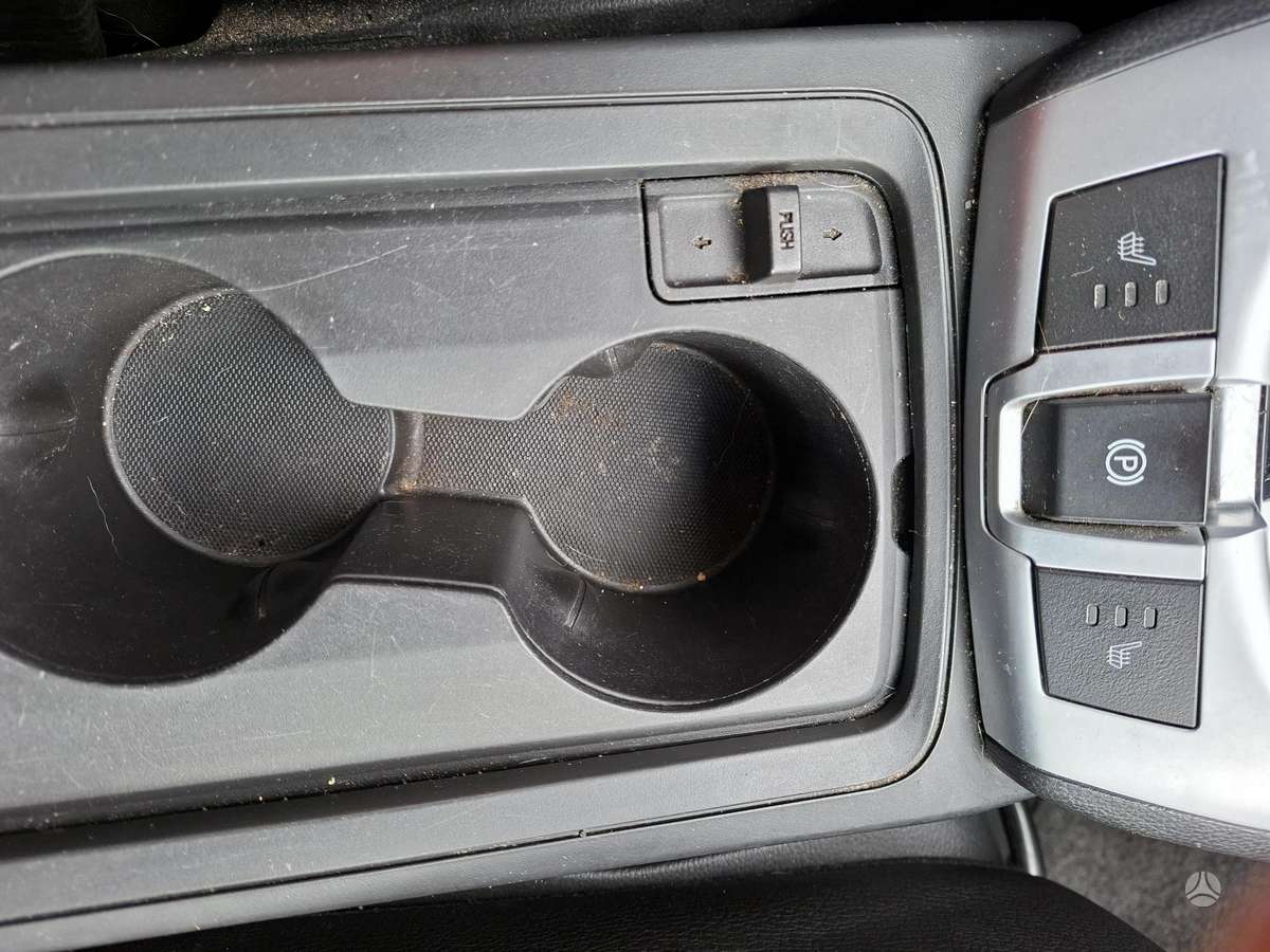 Opel Antara 2015 — photo 12