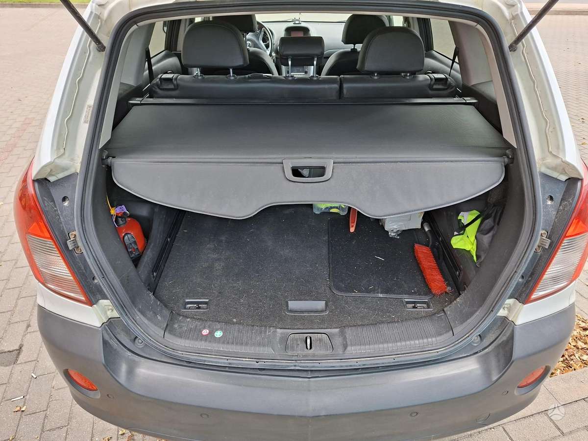 Opel Antara 2015 — photo 13