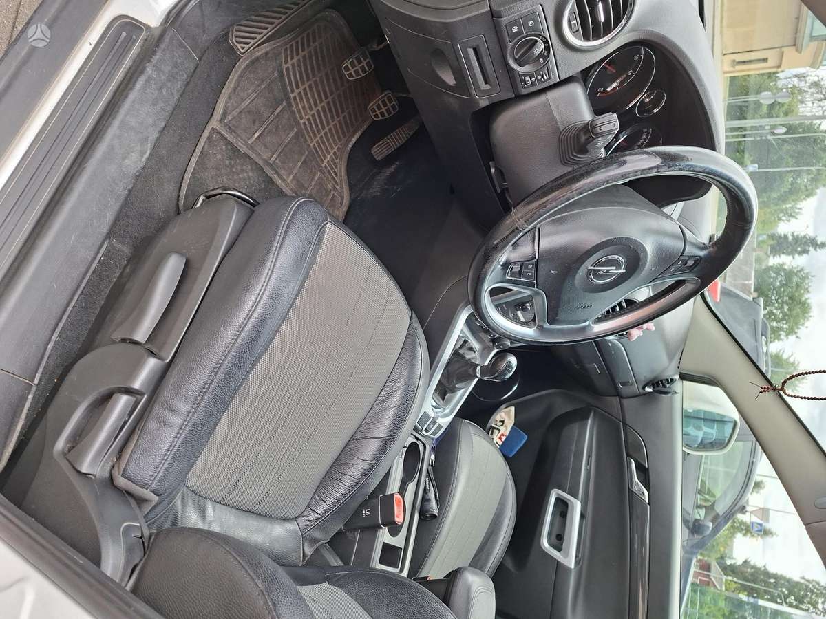 Opel Antara 2015 — photo 6