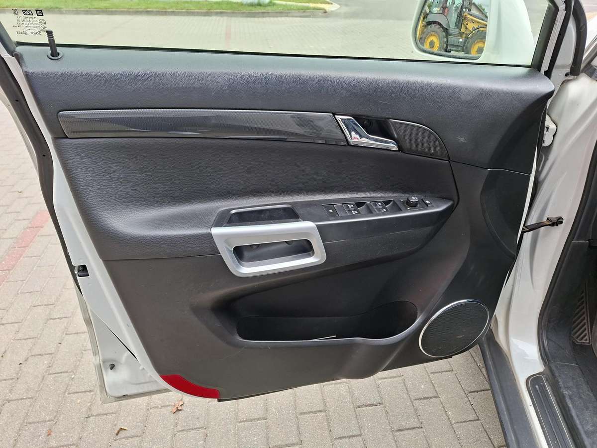 Opel Antara 2015 — photo 8