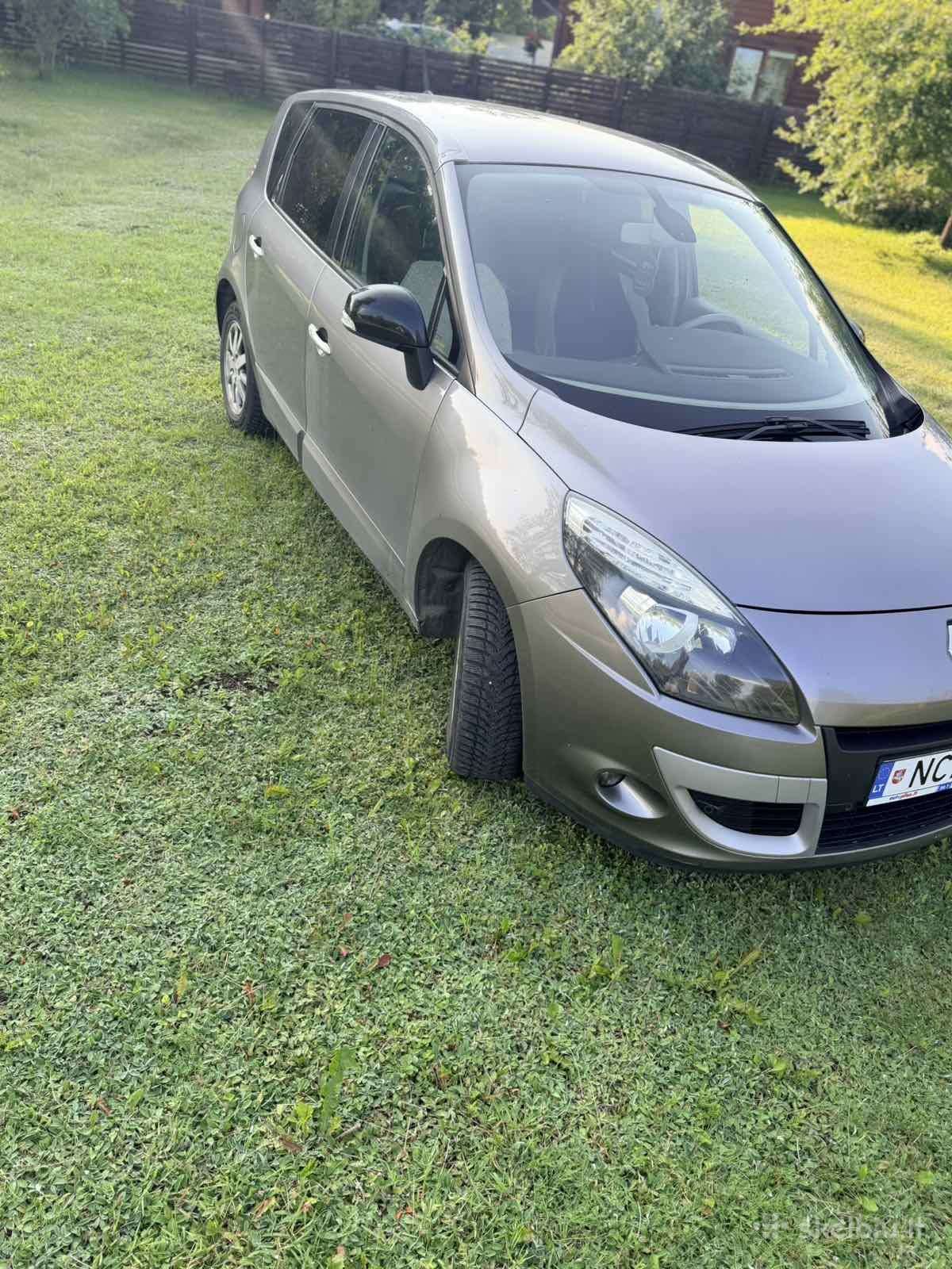 Renault Scenic 2012 — photo 6